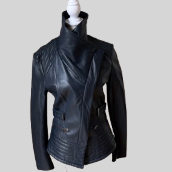 Badgley Mischka Jackets & Blazers - Badgley Mischka Navy Genuine Leather Moto Jacket Asymmetrical Size Small